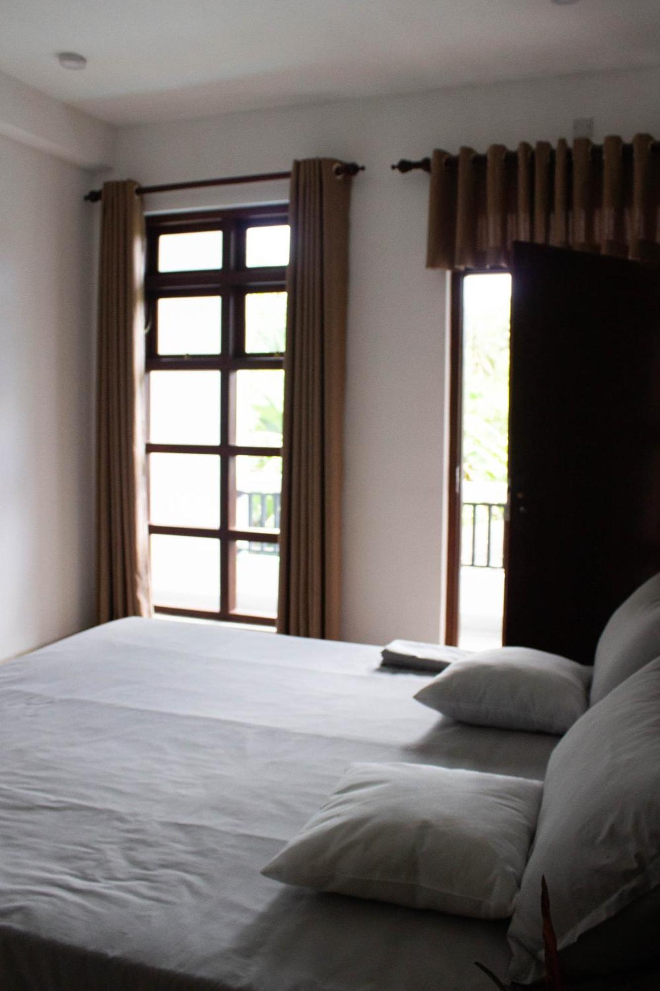Uralsurf House Hotel Weligama Exterior photo