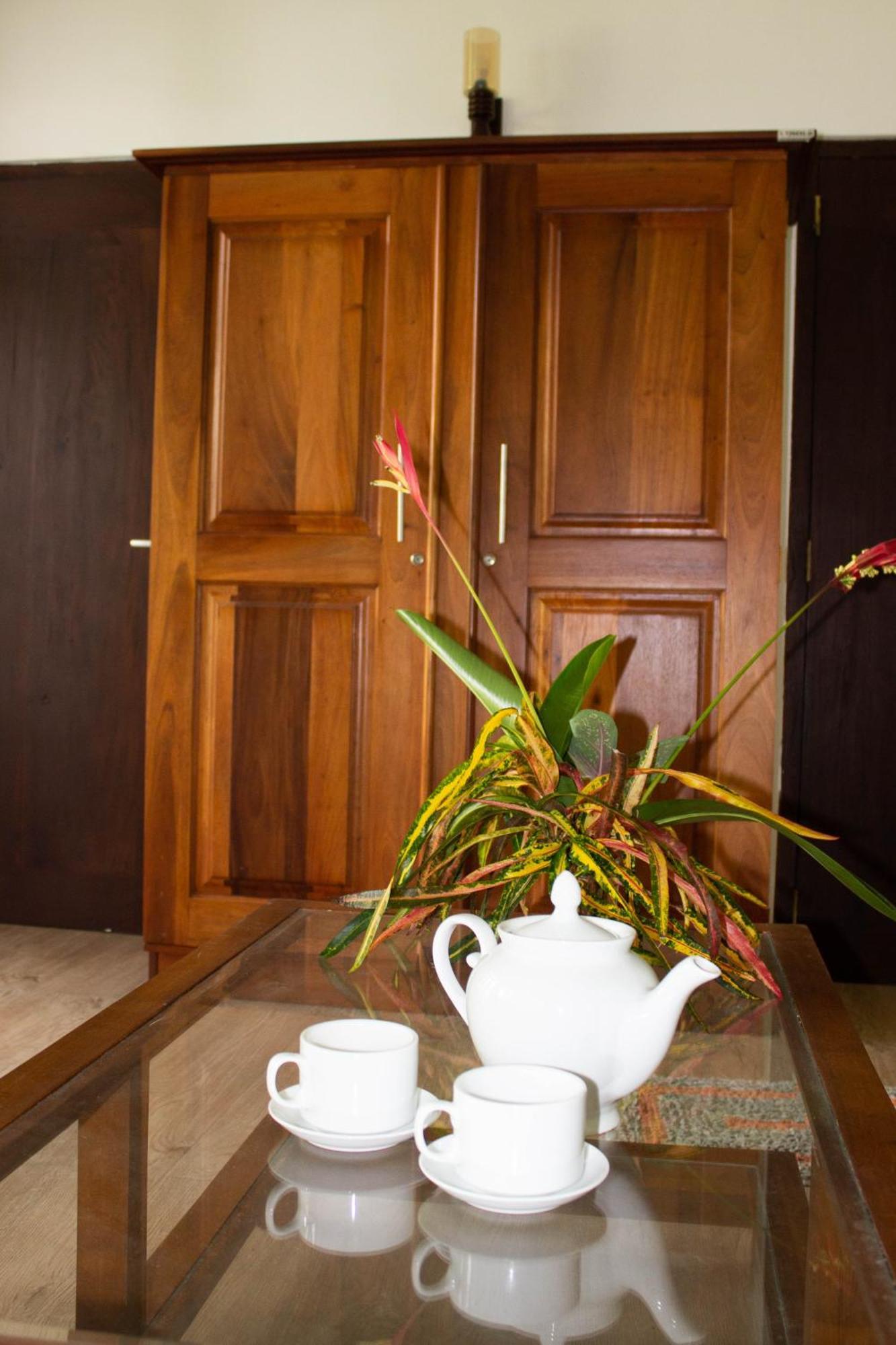 Uralsurf House Hotel Weligama Exterior photo